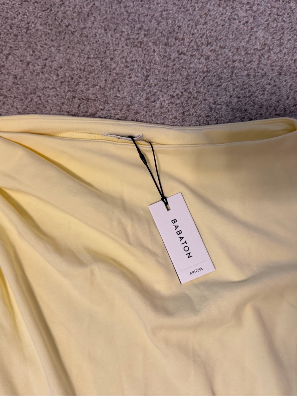 NWT Aritizia Babaton InterLock Cotton Script Top, lemonade, XS - Picture 8 of 10